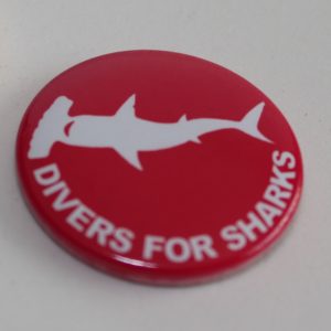 Imã de geladeira redondo Divers for Sharks