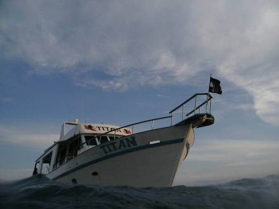 Foto Blog 1000 dias - Embarcação Titan